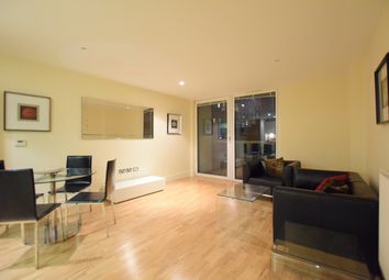 1 Bedrooms Flat to rent in Lanterns Way, Canary Wharf, London E14