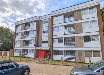 Thumbnail Flat to rent in Lemsford Road, St.Albans