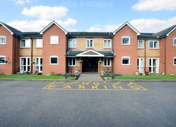 Thumbnail 1 bed flat to rent in Royston Court, Hinchley Wood