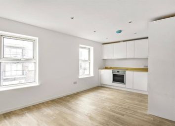 Thumbnail 1 bed flat to rent in Fortune Green Road, West Hampstead