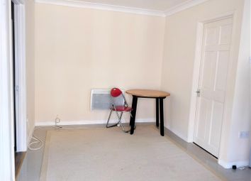 Thumbnail 2 bed flat to rent in Elmdon Road, Hounslow