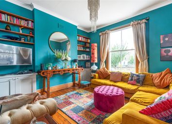 Thumbnail Flat for sale in Mildmay Grove North, London