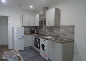 Thumbnail Flat to rent in Lee Street, Leicester
