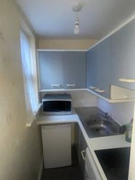 Thumbnail Studio to rent in Beaumont Crescent, London