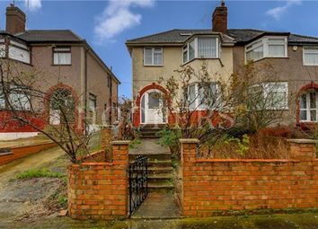 3 Bedrooms Semi-detached house for sale in Paddock Road, London NW2