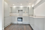 2 Bedrooms Flat to rent in Vallance Road, London E1