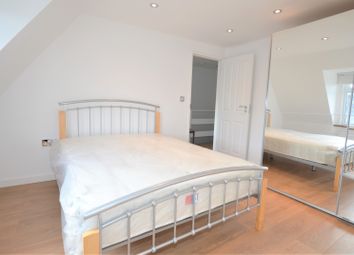 1 Bedrooms Flat to rent in Waldemar Avenue, Fulham, London SW6