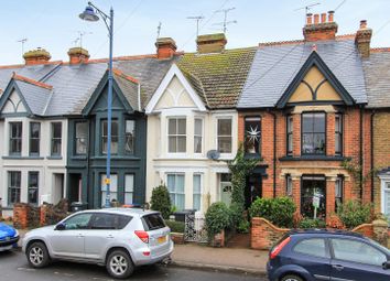 Thumbnail Flat to rent in Cromwell Road, Whitstable