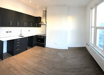 Thumbnail Flat to rent in Boundary Road, Hove