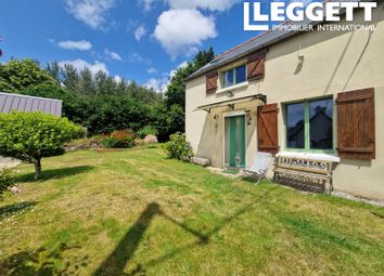 Thumbnail 2 bed villa for sale in Plougonver, Côtes-D'armor, Bretagne