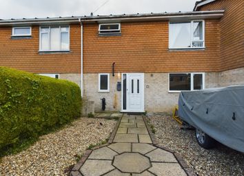 Thumbnail Terraced house to rent in Barlows Road, Gutteridge Lane, Tadley