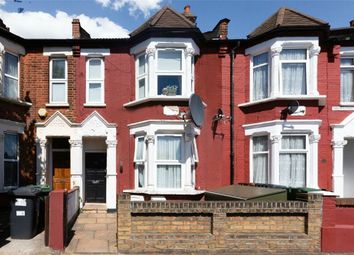 2 Bedrooms Flat for sale in Norlington Road, London E10