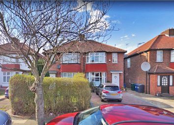 4 Bedrooms Detached house to rent in Pennine Drive, London NW2