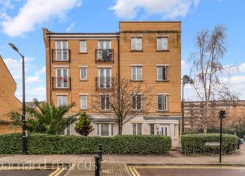 Thumbnail 2 bedroom flat for sale in Lynbrook Grove, London