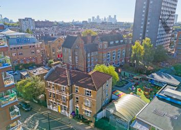 Thumbnail 2 bed flat for sale in Old Bethnal Green Road, London