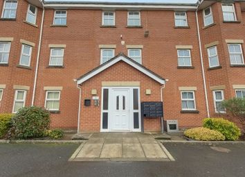 Thumbnail 1 bed flat for sale in Garden Vale, Leigh