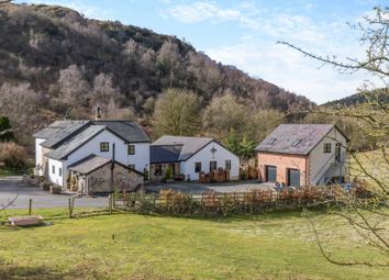 Property listing in Mold, Flintshire