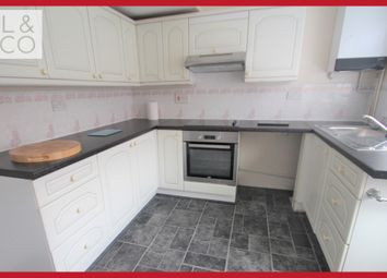 3 Bedrooms Semi-detached house to rent in Cheviot Close, Risca NP11