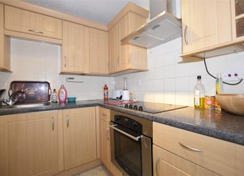 Thumbnail Studio to rent in Colwyn Green, West Hendon, London