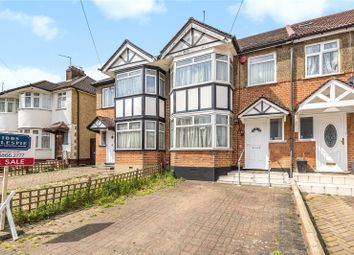 3 Bedrooms Terraced house for sale in Durley Avenue, Pinner, Middlesex HA5