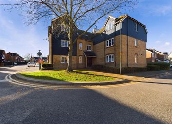 Thumbnail Flat for sale in 33 Blackthorn Road, Canterbury, Kent