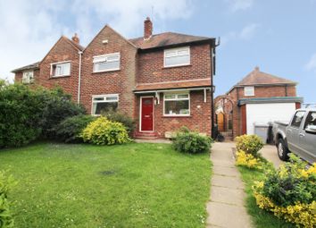 3 Bedrooms Semi-detached house for sale in Ravenscroft Road, Crewe, Cheshire CW2