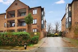 3 Bedrooms Flat to rent in Plymouth Wharf, Isle Of Dogs, London E14