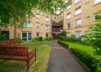 1 Bedrooms Flat for sale in Homecross House, 21 Fishers Lane, London W4