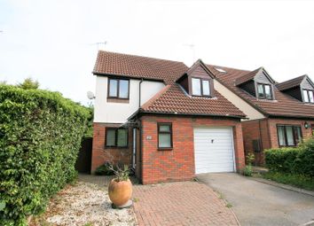 4 Bedrooms Detached house for sale in Larch Avenue, Bricket Wood, St. Albans AL2