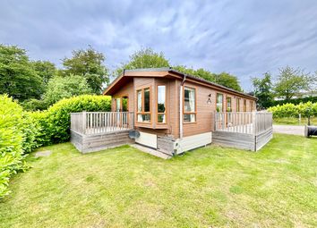 Thumbnail 2 bed mobile/park home for sale in Crazy Lane, Sedlescombe, Battle