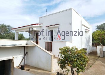 Thumbnail Country house for sale in Contrada, Ostuni, Brindisi, Puglia, Italy