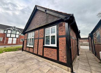 Thumbnail Property to rent in London Road, Northwich