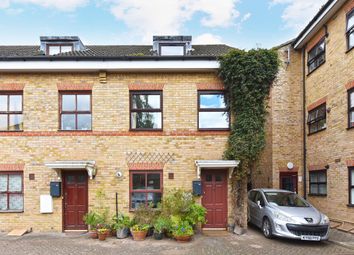 Thumbnail Mews house for sale in Louisa Close, London