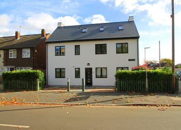 Thumbnail Flat for sale in Chambers Court, 48 Park Road, Ashford, Surrey