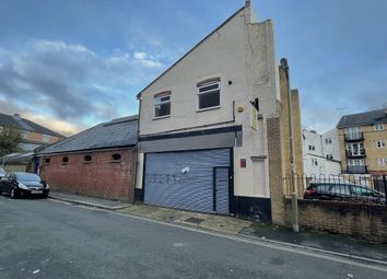 Thumbnail Office to let in Sebastopol Road, Aldershot