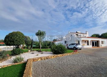 Thumbnail 4 bed villa for sale in Carvoeiro, Lagoa E Carvoeiro, Algarve