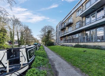 Thumbnail 1 bedroom flat for sale in Mead Lane, Hertford