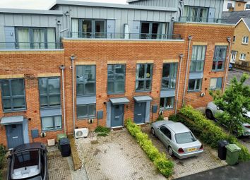 Thumbnail Town house for sale in Orchard Street, Maidstone