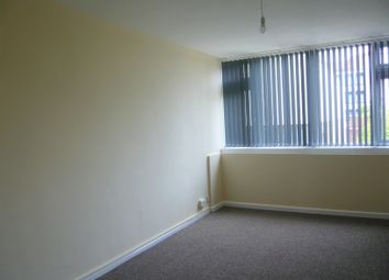 Thumbnail Flat to rent in Kingsgate Flats, Doncaster