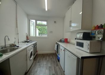 Thumbnail Room to rent in Hall Road, Isleworth
