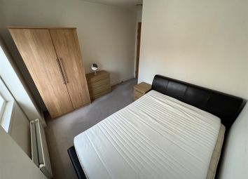 Thumbnail 1 bed flat to rent in One Park West, Kenyons Steps, Liverpool