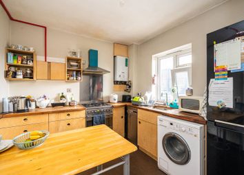 Thumbnail 2 bedroom flat for sale in Murray Grove, Hoxton, London