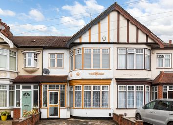 3 Bedrooms Terraced house for sale in Nelson Road, London E4