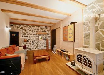 Thumbnail 2 bed apartment for sale in Rhône-Alpes, Haute-Savoie, Thônes