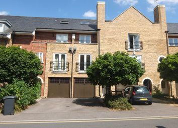 4 Bedroom Town house for rent