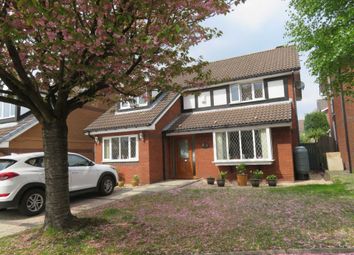 5 Bedrooms Detached house for sale in Charlbury Way, Royton, Oldham OL2
