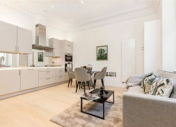 Thumbnail 3 bedroom flat for sale in Warwick Square, London