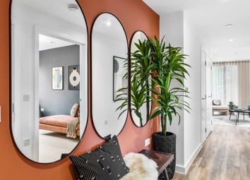 Thumbnail 2 bedroom flat for sale in Rouel Road, London