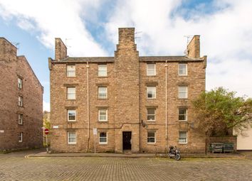 Thumbnail 2 bed flat for sale in 1/1, Simon Square, Newington, Edinburgh