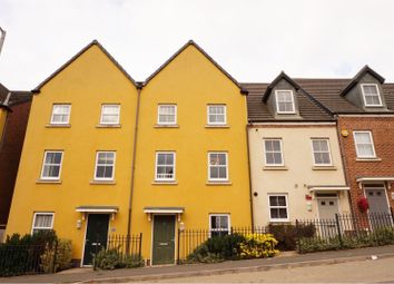 3 Bedroom Town house for sale